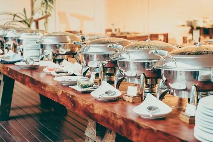 How to Choose the Right Restaurant Catering Equipment?