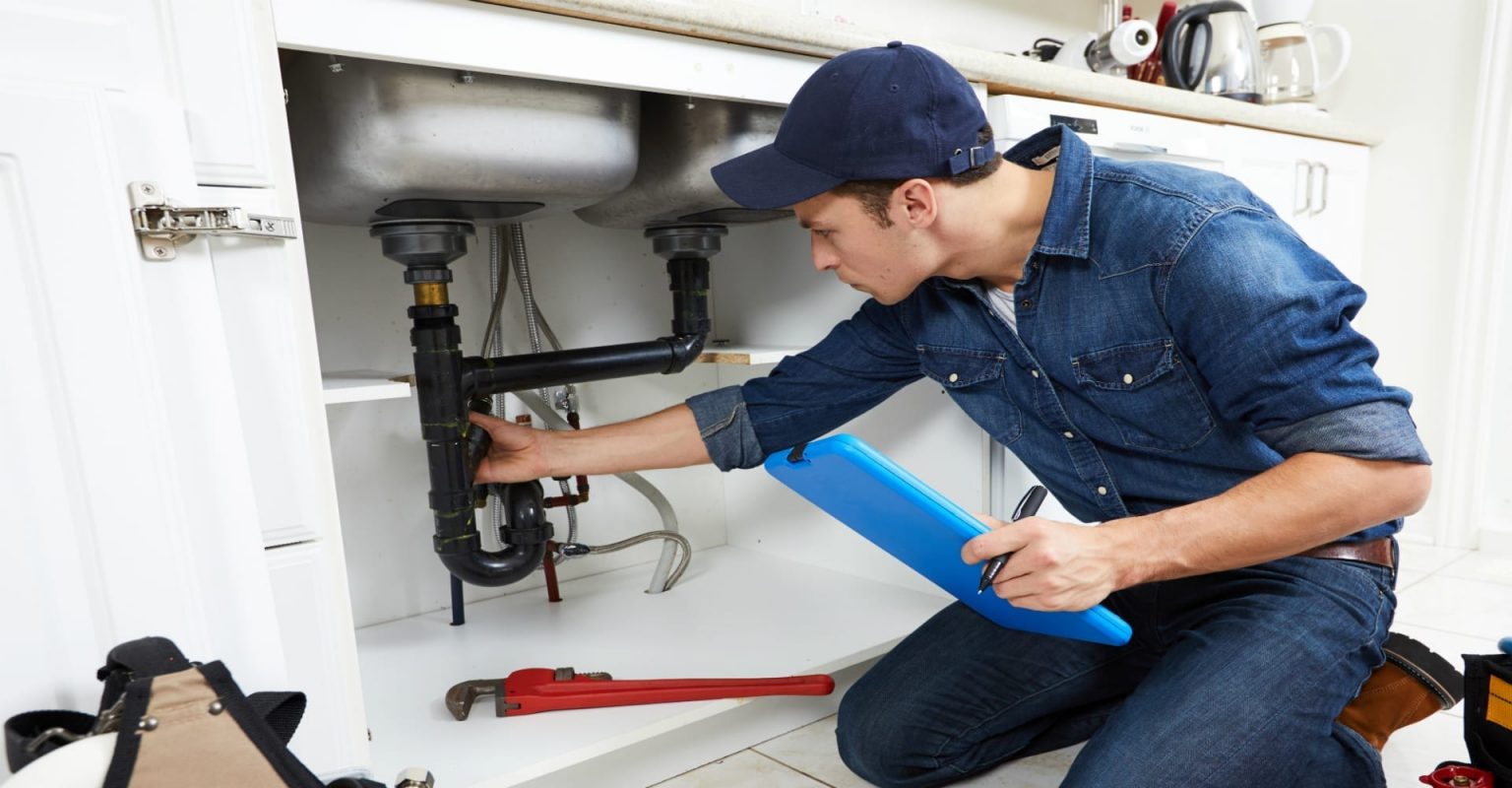 Plumbing Service by Professional Plumber