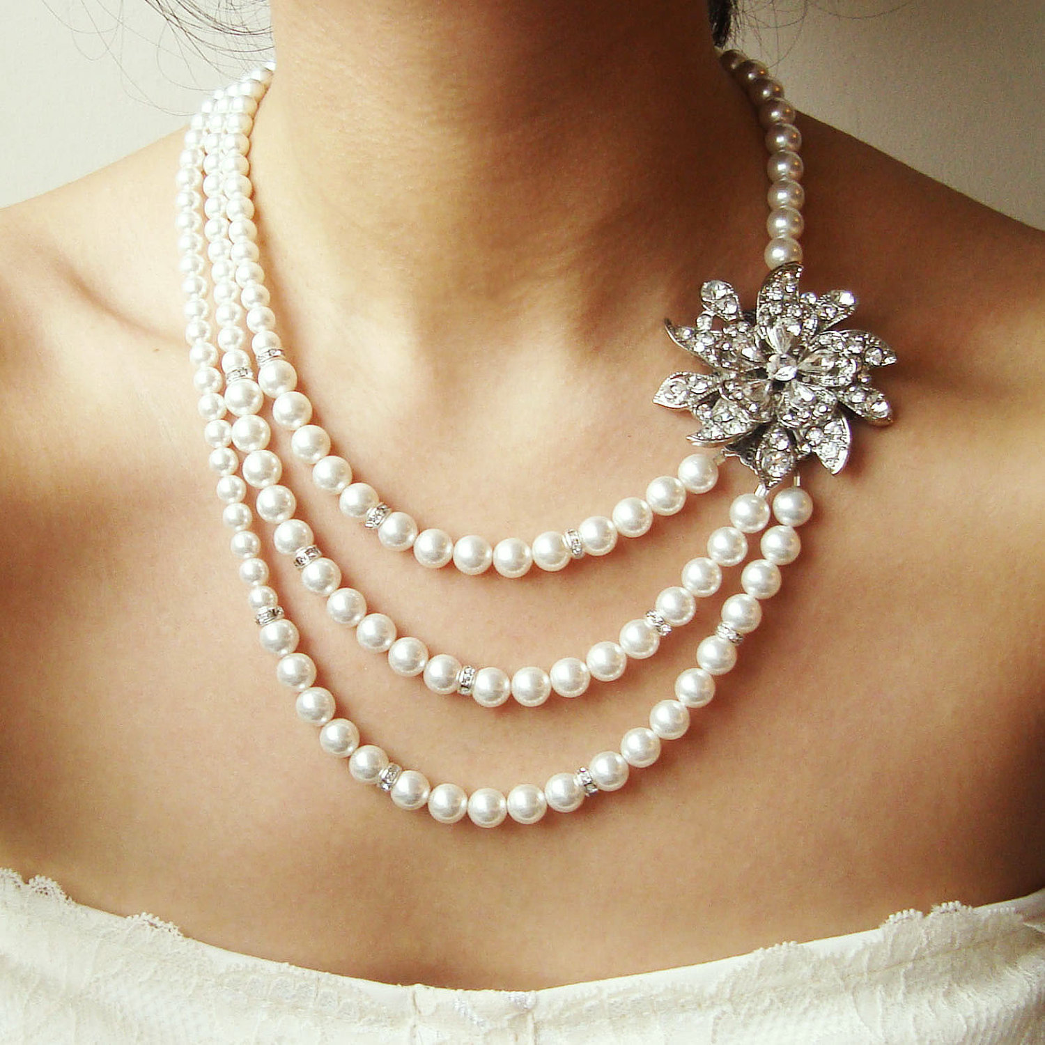 freshwater-pearl-necklace-