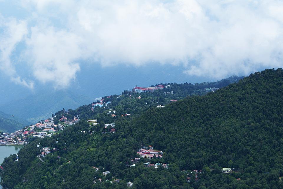 Top famous destinations to visit in and around Nainital